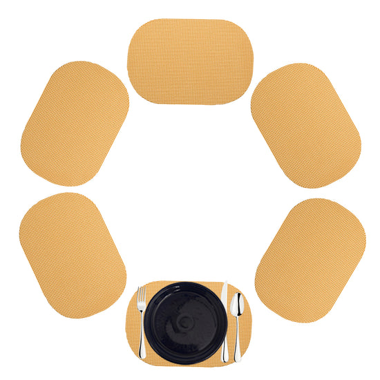 Camel | Oval fishnet placemat set of 6 in a golden color.