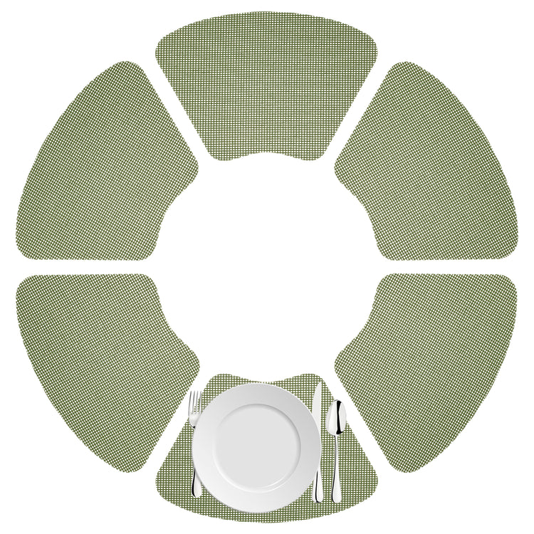 Kale | Neutral fishnet placemat set styled for outdoor entertaining.